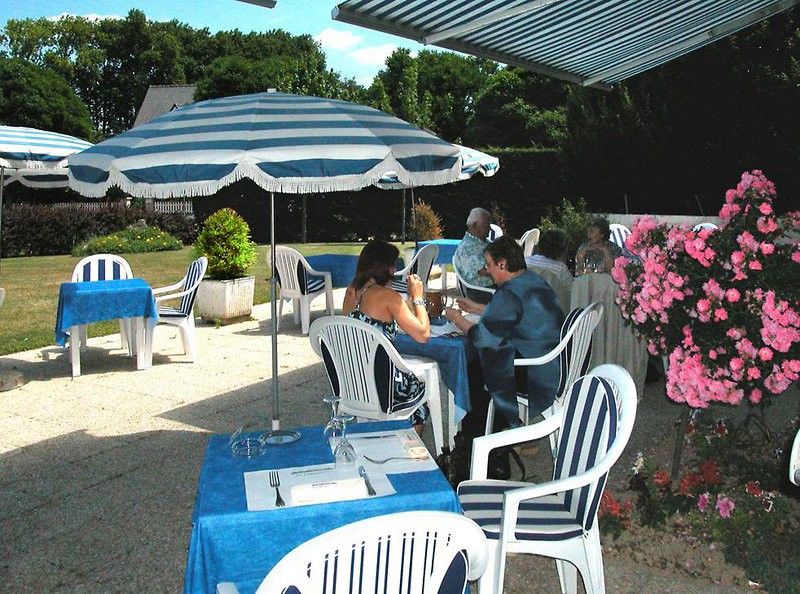 Ibis Styles Chinon Hotel Exterior foto